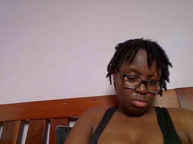 Sweetariah1 webcam