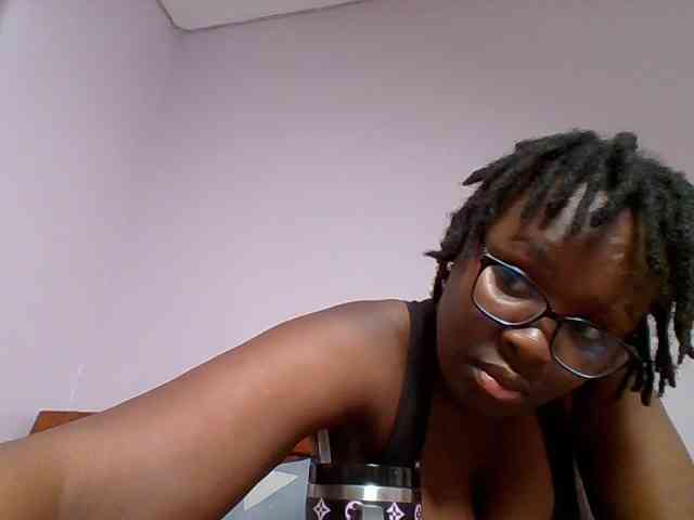 Sweetariah1 webcam