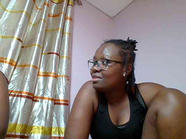 Sweetariah1 webcam