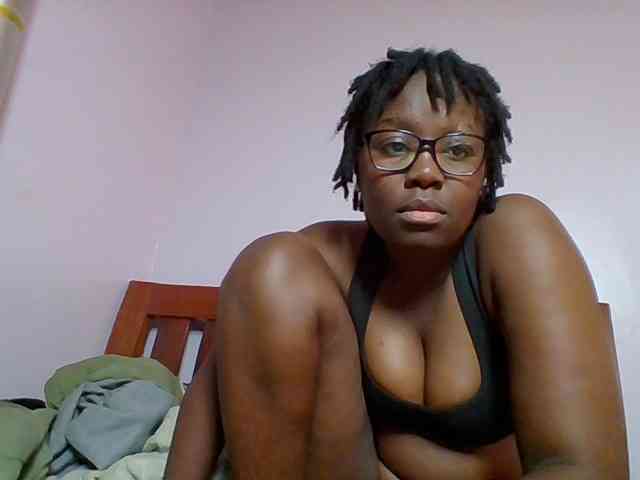 Sweetariah1 webcam