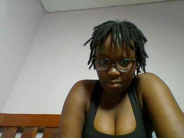 Sweetariah1 webcam