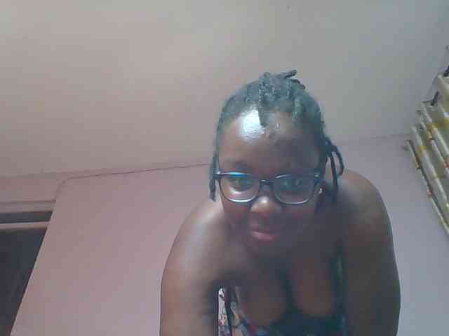 Sweetariah1 webcam