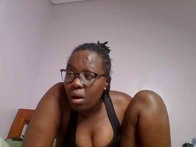 Sweetariah1 webcam