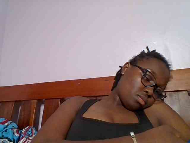 Sweetariah1 webcam