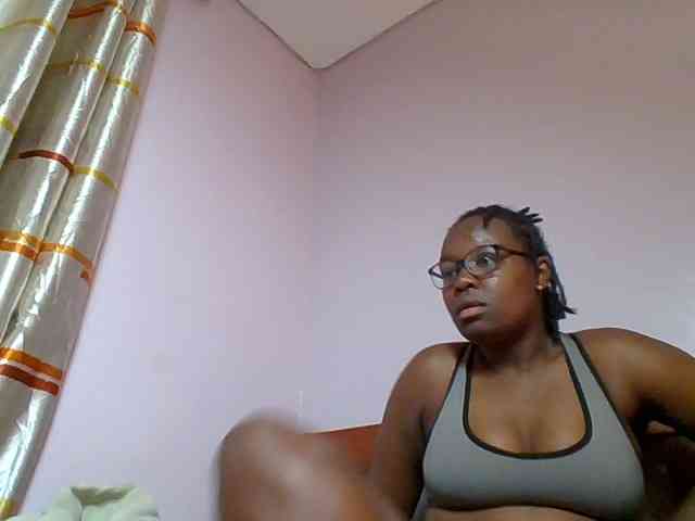 Sweetariah1 webcam