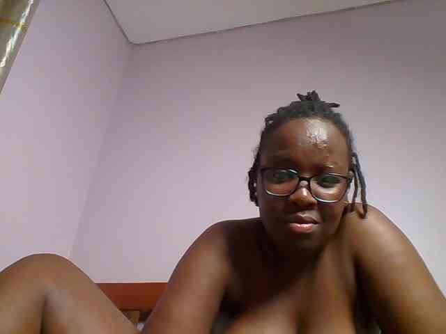 Sweetariah1 webcam
