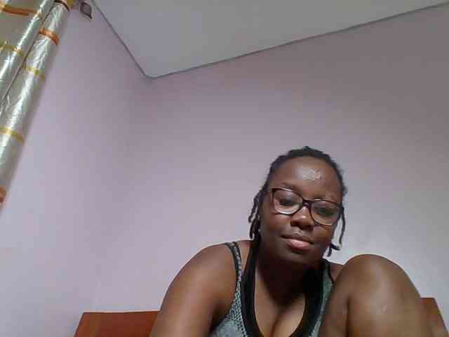 Sweetariah1 webcam