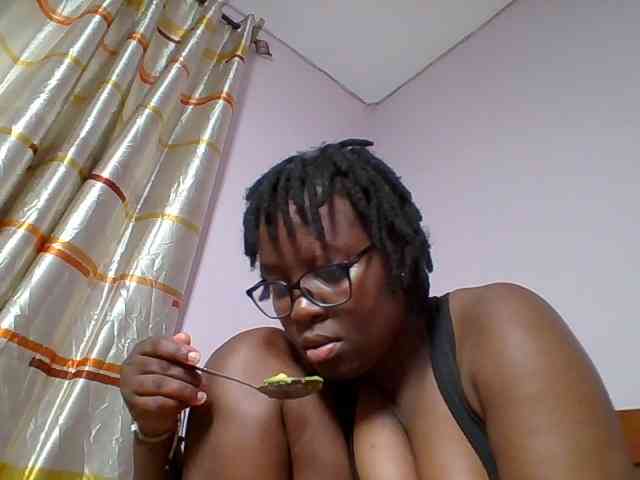 Sweetariah1 webcam