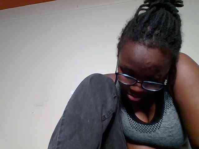 Sweetariah1 webcam