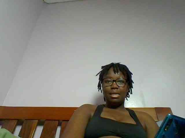 Sweetariah1 webcam