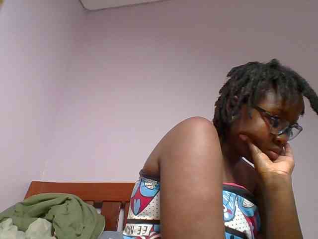 Sweetariah1 webcam