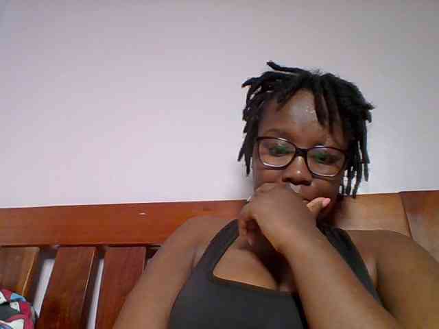 Sweetariah1 webcam