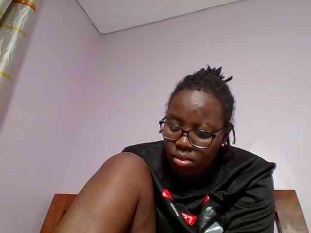 Sweetariah1 webcam
