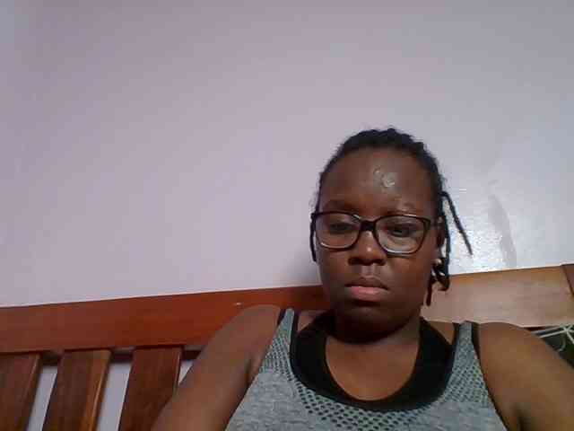 Sweetariah1 webcam
