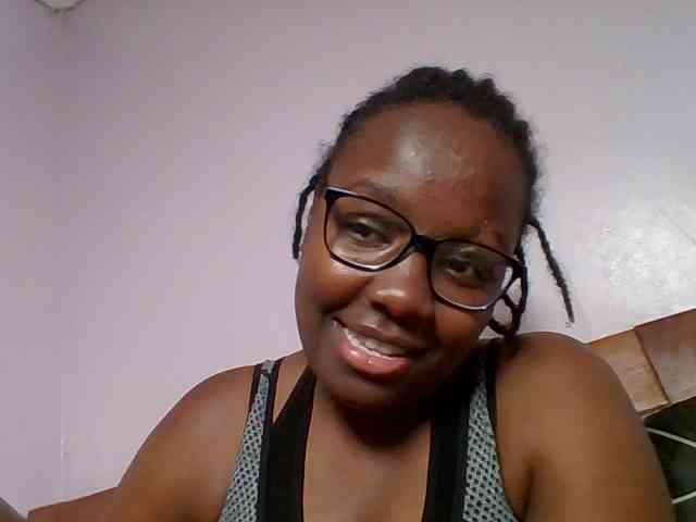 Sweetariah1 webcam