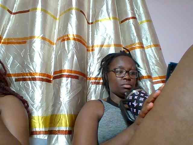 Sweetariah1 webcam