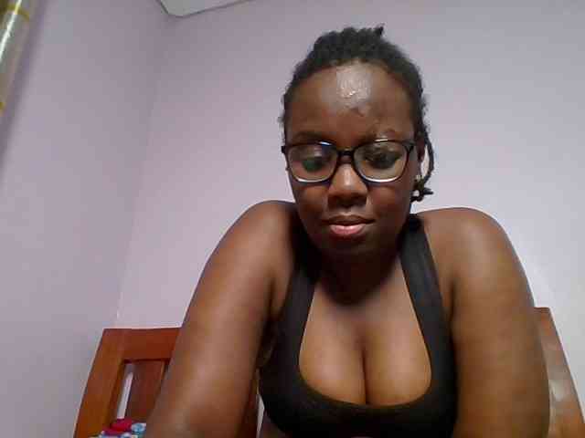 Sweetariah1 webcam