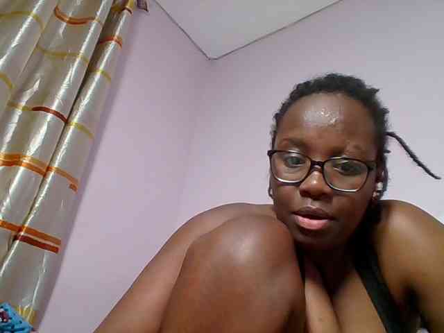 Sweetariah1 webcam