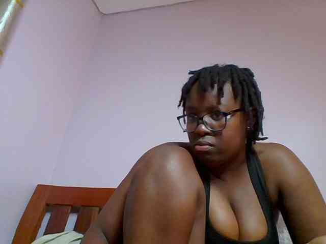 Sweetariah1 webcam