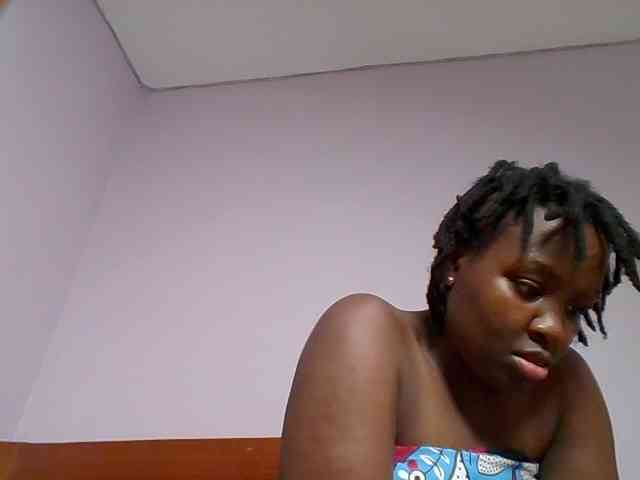 Sweetariah1 webcam