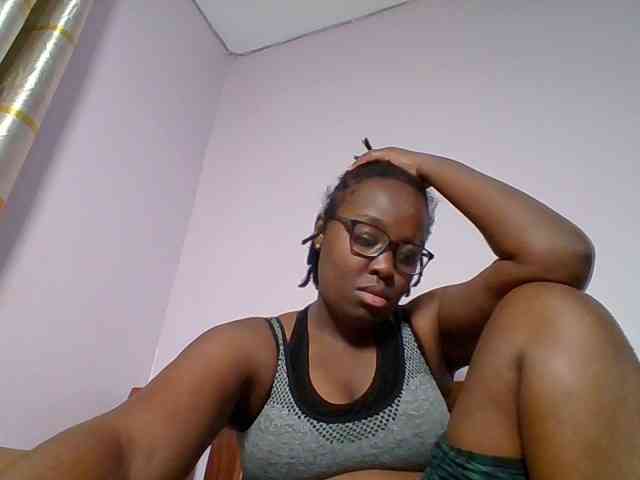Sweetariah1 webcam