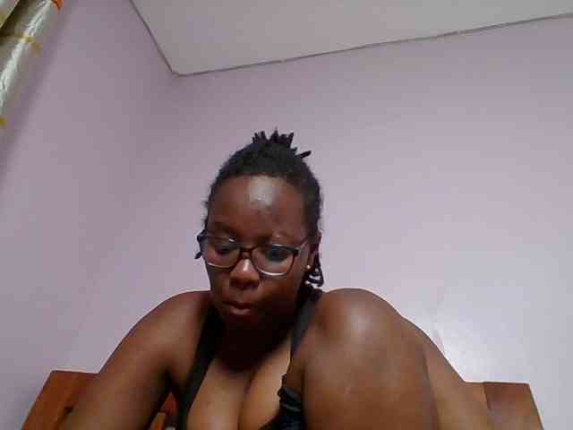 Sweetariah1