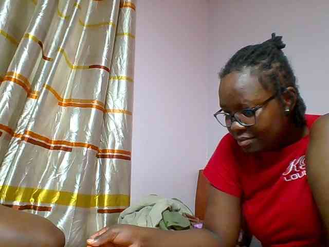 Sweetariah1 webcam
