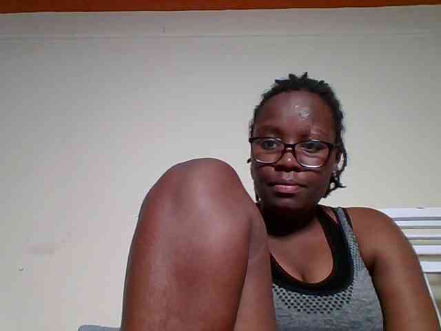 Sweetariah1 webcam