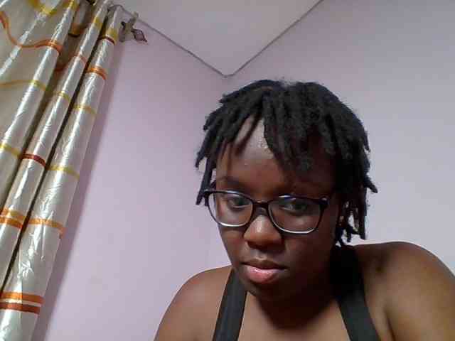 Sweetariah1 webcam