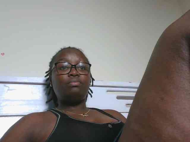 Sweetariah1 webcam