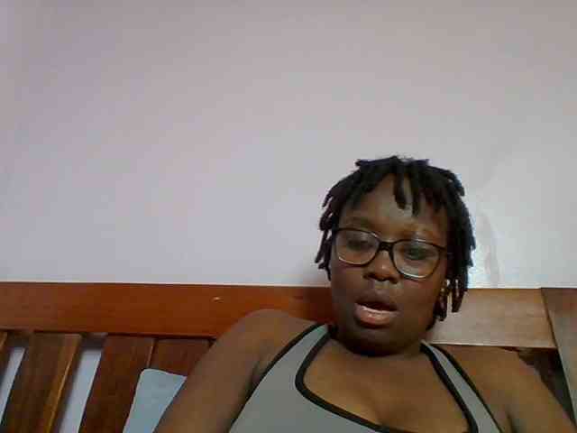 Sweetariah1 webcam