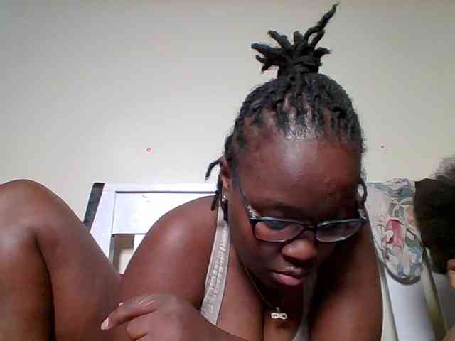 Sweetariah1 webcam