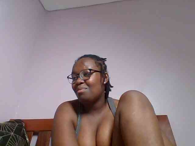Sweetariah1 webcam