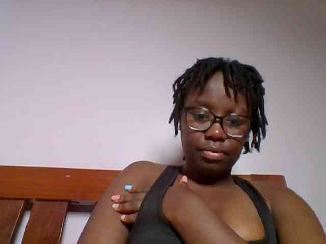 Sweetariah1 webcam
