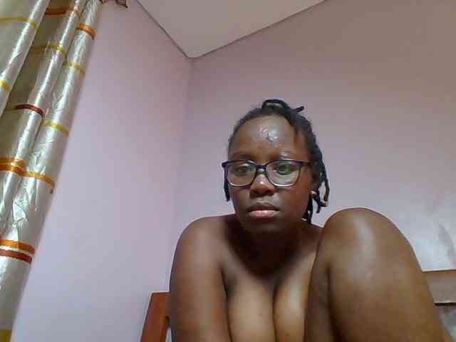 Sweetariah1 webcam