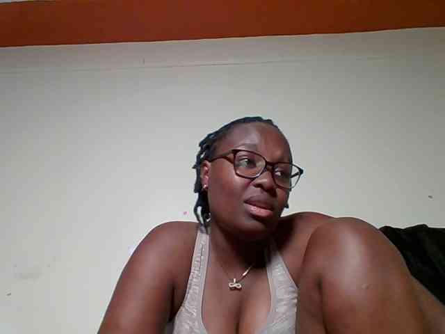 Sweetariah1 webcam