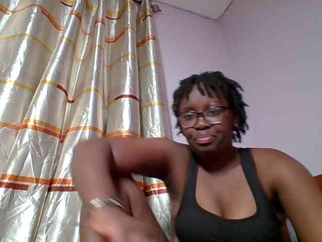 Sweetariah1 webcam