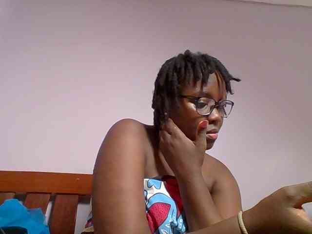 Sweetariah1 webcam
