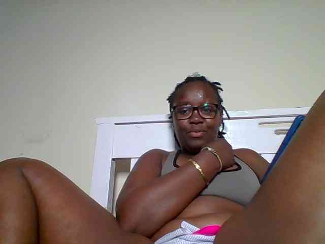 Sweetariah1 webcam