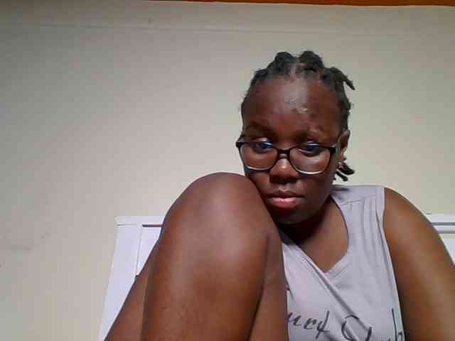 Sweetariah1 webcam