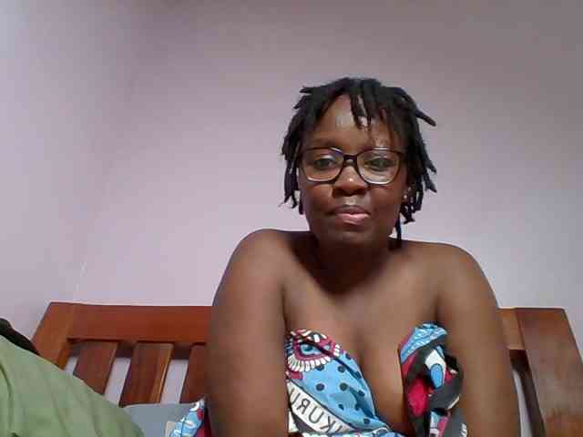 Sweetariah1 webcam