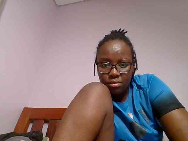 Sweetariah1 webcam