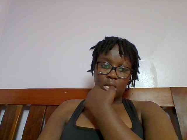 Sweetariah1 webcam