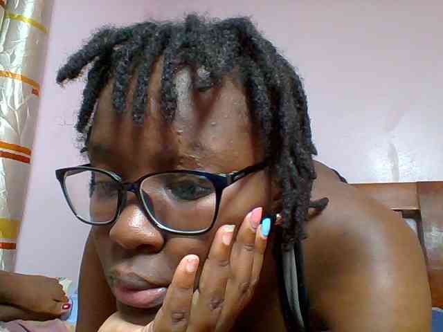 Sweetariah1 webcam