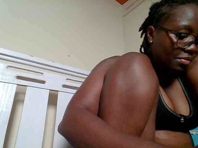 Sweetariah1 webcam