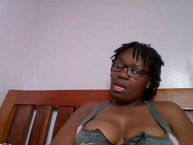 Sweetariah1 webcam