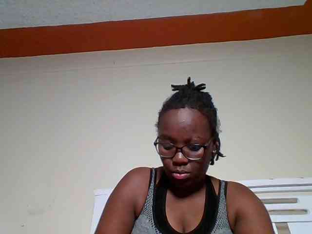 Sweetariah1 webcam