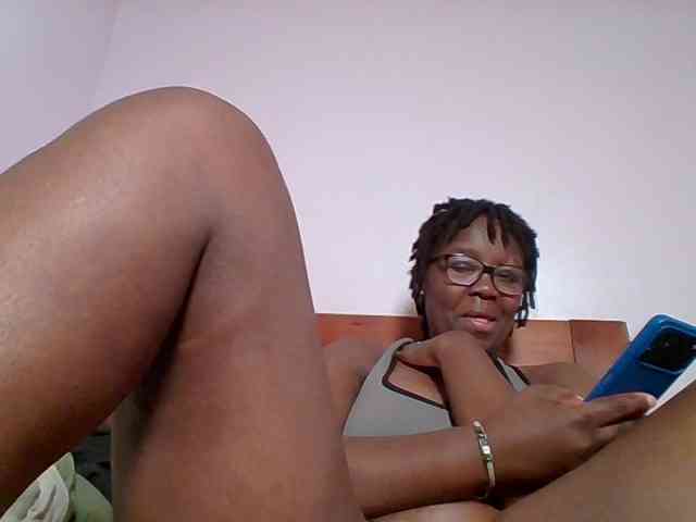Sweetariah1 webcam
