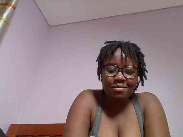 Sweetariah1 webcam