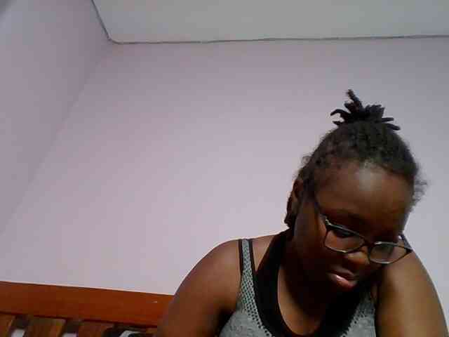 Sweetariah1 webcam